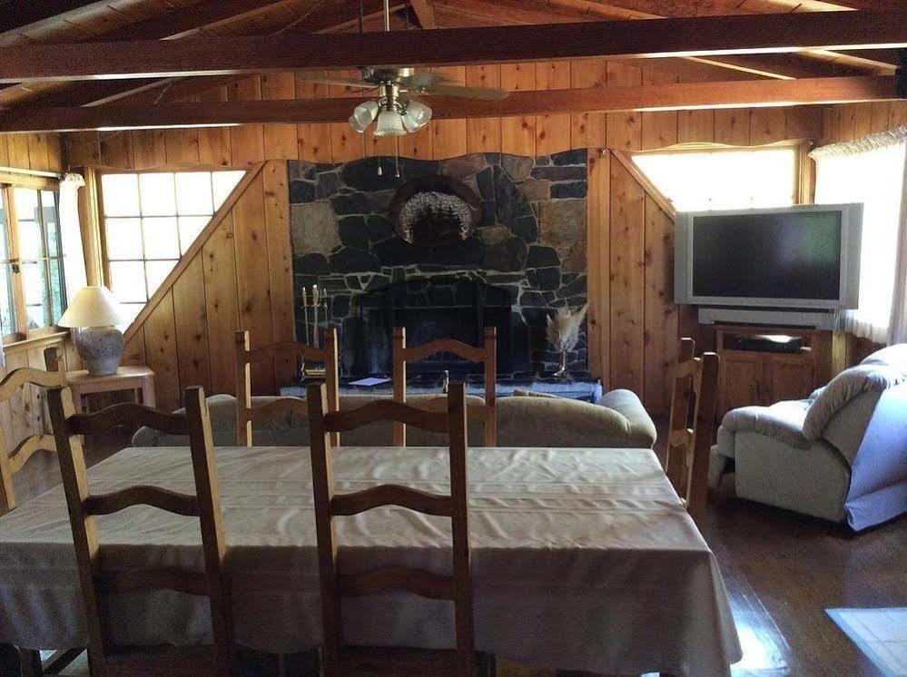 Kern Riverfront Lodge Kernville Kültér fotó